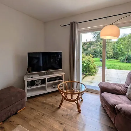Spacieux A Errevet: Nature, Confort & Parking Prive - Fr-1-583-237 * Errevet