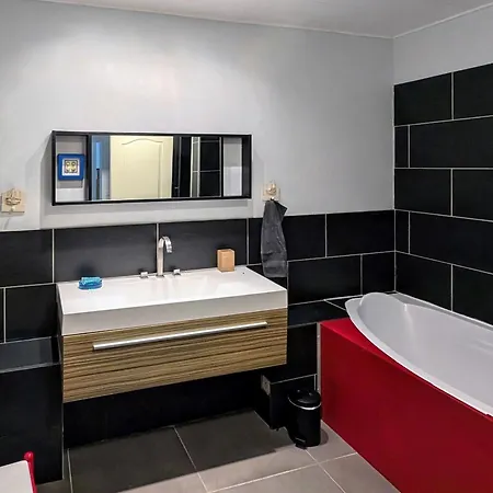 Spacieux A Errevet: Nature, Confort & Parking Prive - Fr-1-583-237 Holiday home