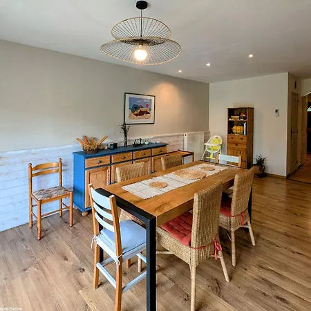 Spacieux A Errevet: Nature, Confort & Parking Prive - Fr-1-583-237 Errevet