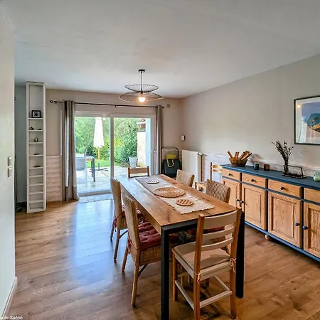 Spacieux A Errevet: Nature, Confort & Parking Prive - Fr-1-583-237 * Errevet